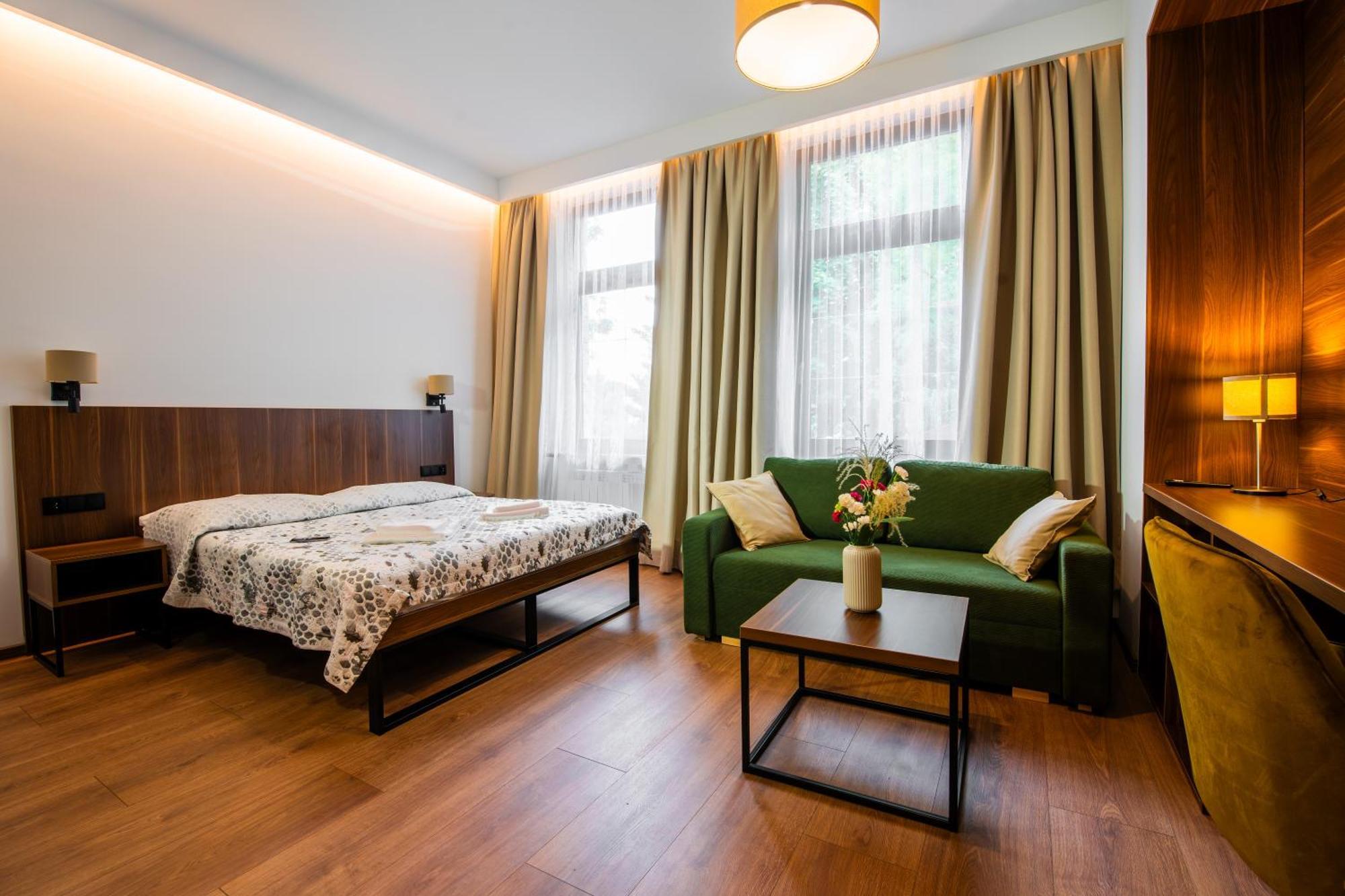 Hotel Victoria Олькуш Екстер'єр фото