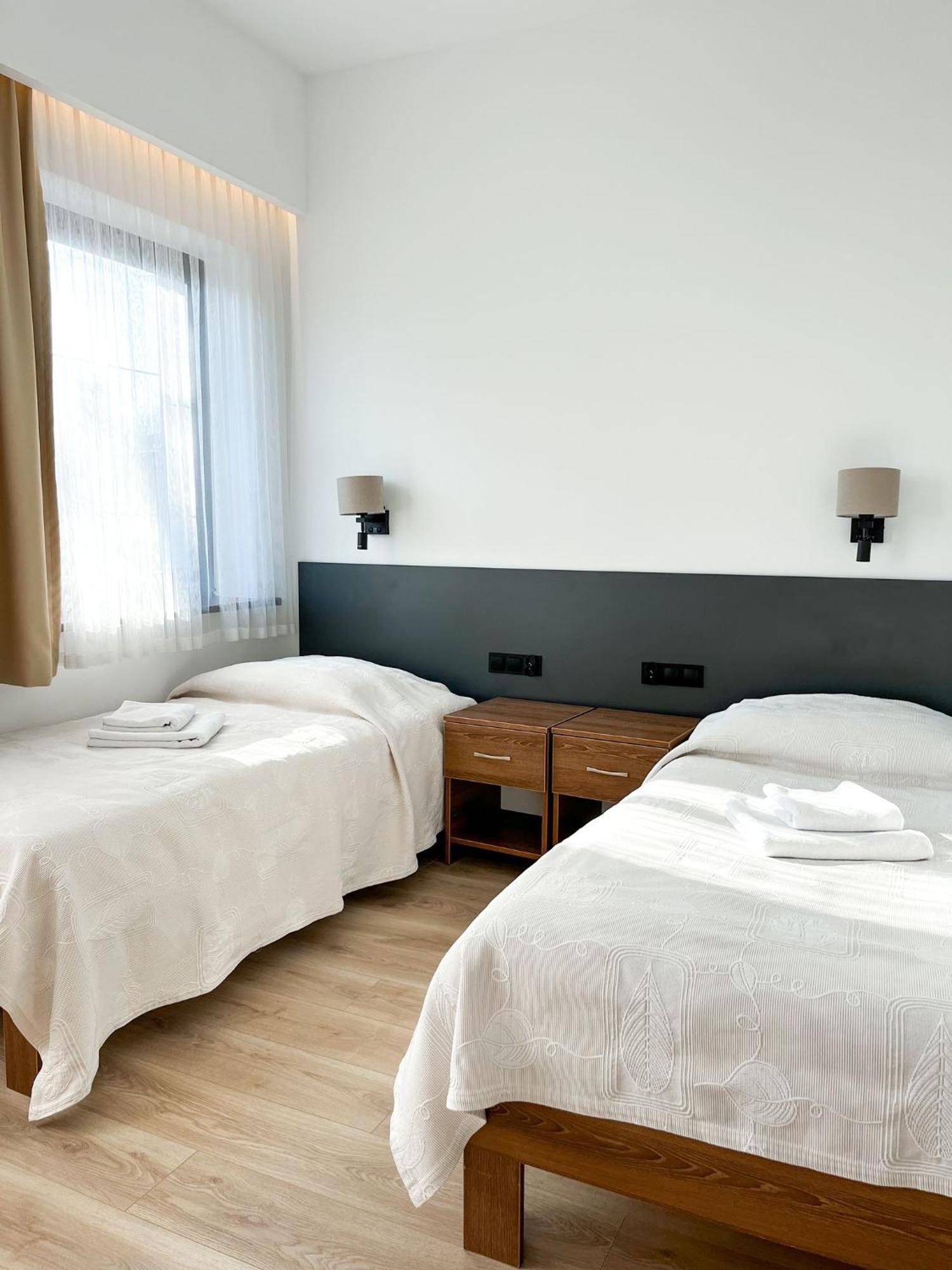 Hotel Victoria Олькуш Екстер'єр фото